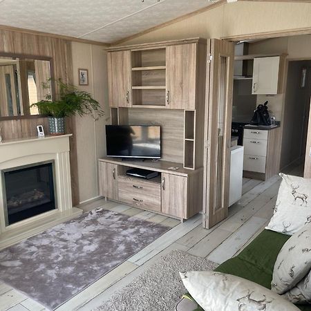 Fern Lodge With Hot Tub Stonham Aspall Buitenkant foto